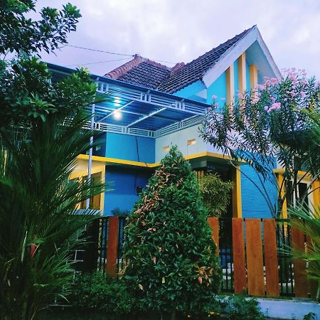 Omah Mendut Homestay Banyuwangi  Zewnętrze zdjęcie